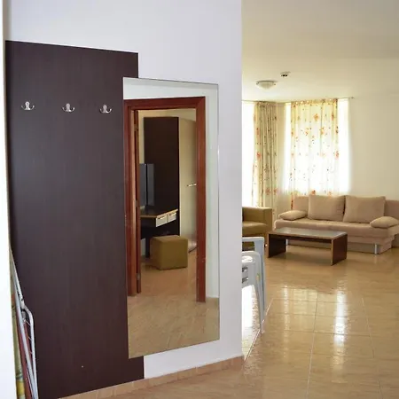 아파트 Bratanov Sun Village *